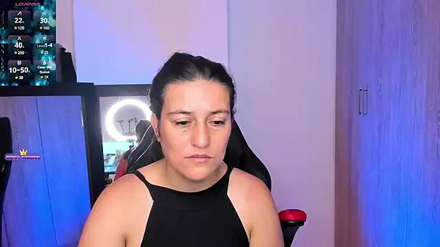 Saskyaa on StripChat 