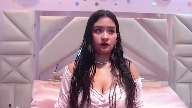 scarlette_15_ on StripChat 
