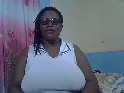 sexy_bigboobss on StripChat 
