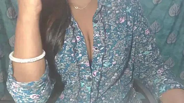 Sophia_your on StripChat 