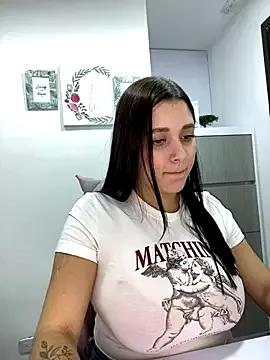 SophiaLaurens on StripChat 