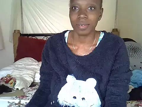 Sweet_Bear on StripChat 
