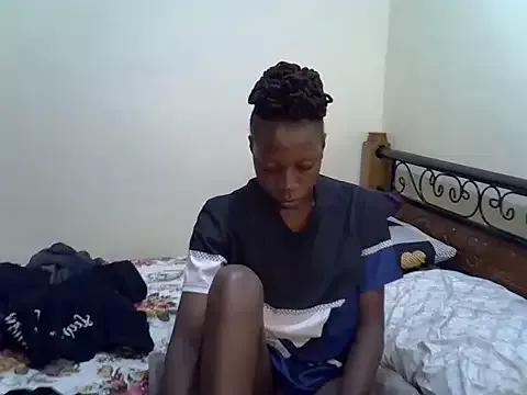 Sweet_Bear on StripChat 