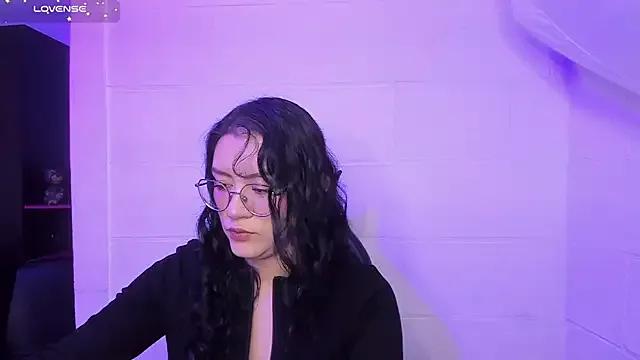 Violetaa_diazz on StripChat 