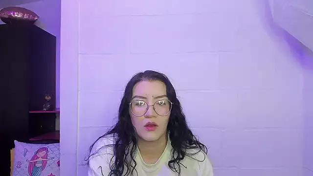 Violetaa_diazz on StripChat 