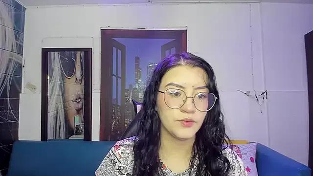 Violetaa_diazz on StripChat 