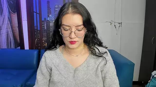 Violetaa_diazz on StripChat 