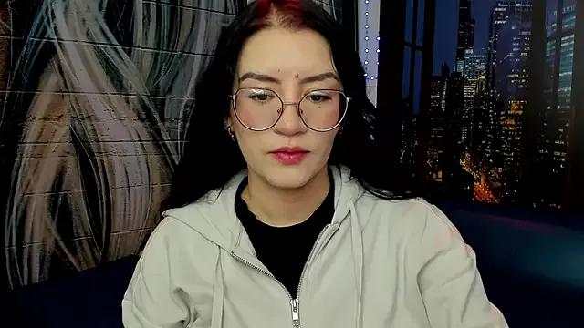 Violetaa_diazz on StripChat 