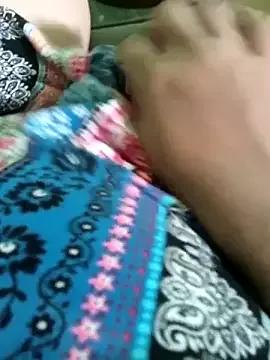 Yoo_j on StripChat 